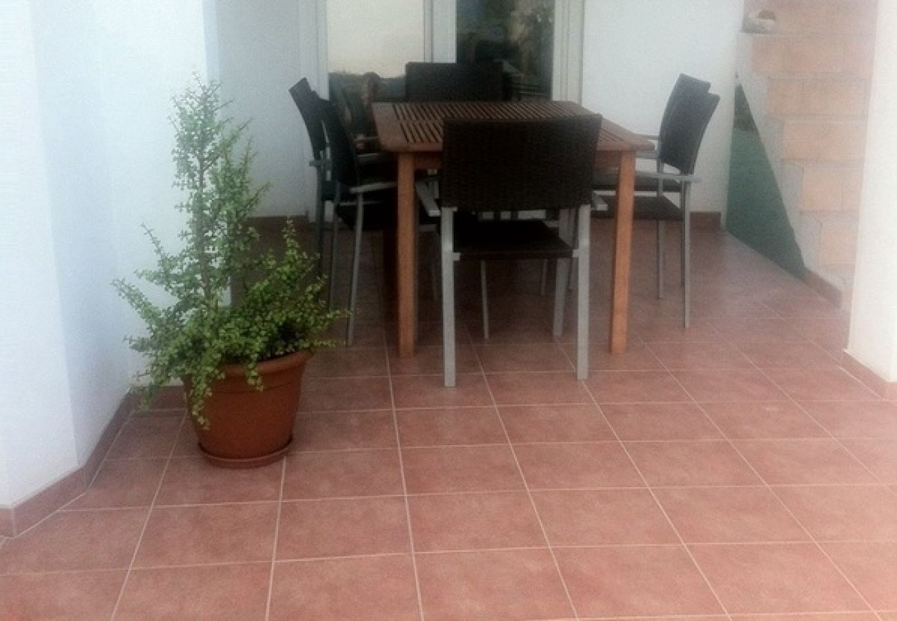 Apartamento en Lopar - Apartamento en Lopar con Terraza, Acondicionador, WIFI (568-1)