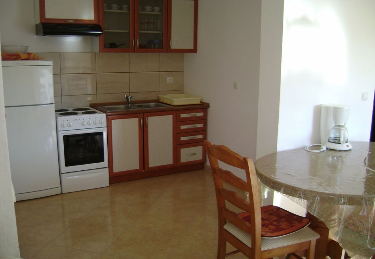 Apartamento en Lopar - Apartamento en Lopar con Terraza, Acondicionador, WIFI (568-2)