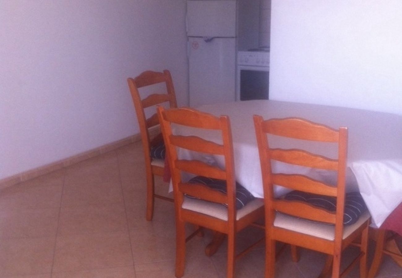 Apartamento en Lopar - Apartamento en Lopar con Terraza, Acondicionador, WIFI (568-2)