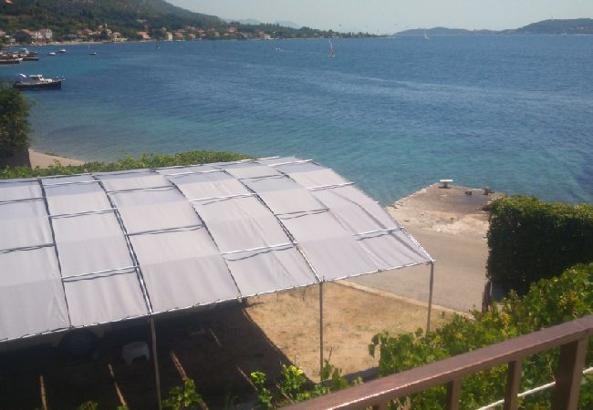 Casa en Viganj - Casa de vacaciones en Viganj con Seaview, Terraza, WIFI, Lavadora (825-1) Casa en Viganj - Casa de vacaciones en Viganj con Seaview, Terraza, WIFI, Lavadora (825-1)