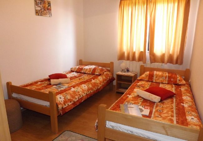 Apartamento en Umag - Apartamento en Umag con Terraza, WIFI, Lavadora (853-3) Apartamento en Umag - Apartamento en Umag con Terraza, WIFI, Lavadora (853-3)
