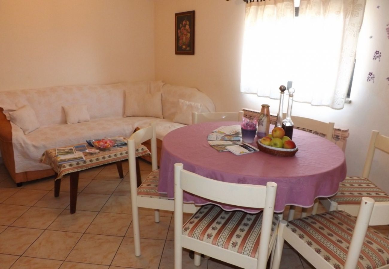 Apartamento en Umag - Apartamento en Umag con Terraza, WIFI, Lavadora (853-3)