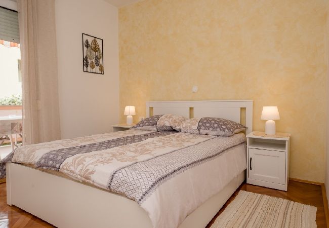 Apartamento en Palit - Apartamento en Palit con Terraza, Acondicionador, WIFI, Lavavajillas (820-2) Apartamento en Palit - Apartamento en Palit con Terraza, Acondicionador, WIFI, Lavavajillas (820-2)