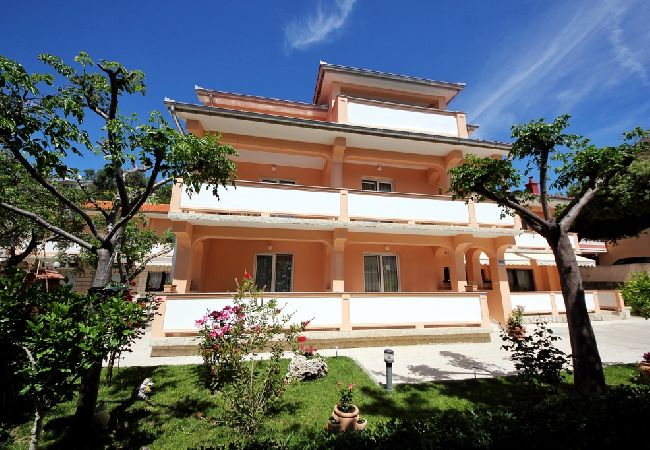 Apartamento en Palit - Apartamento en Palit con Terraza, Acondicionador, WIFI, Lavavajillas (820-2) Apartamento en Palit - Apartamento en Palit con Terraza, Acondicionador, WIFI, Lavavajillas (820-2)