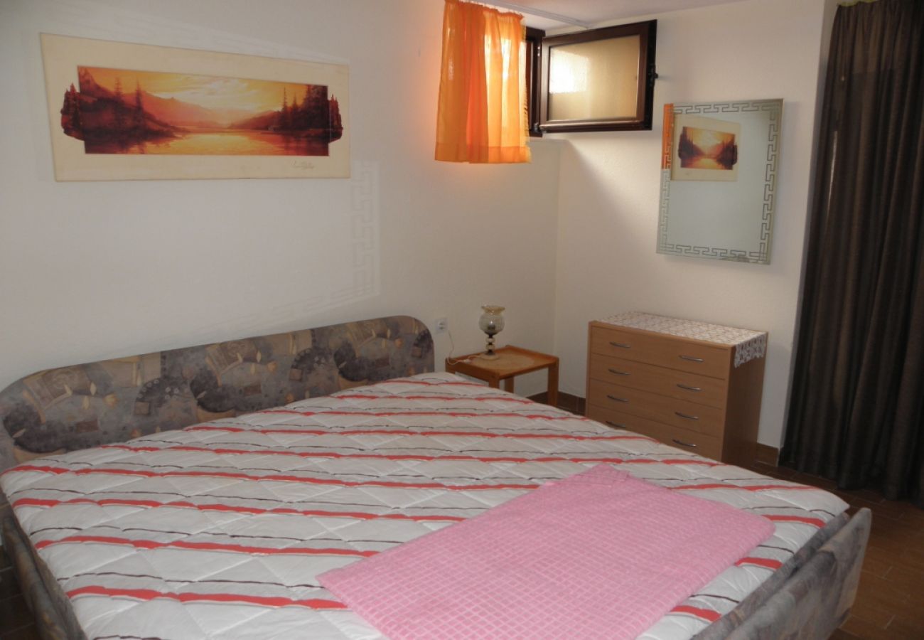 Estudio en Baška - Apartamento Estudio en Baška con Terraza, Acondicionador, WIFI, Lavadora (863-1)