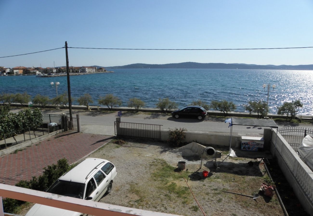 Apartamento en Bibinje - Apartamento en Bibinje con Seaview, Terraza, Acondicionador, WIFI (868-3)