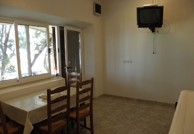 Apartamento en Lumbarda - Apartamento en Lumbarda con Seaview, Terraza, Acondicionador, Lavadora (876-2) Apartamento en Lumbarda - Apartamento en Lumbarda con Seaview, Terraza, Acondicionador, Lavadora (876-2)