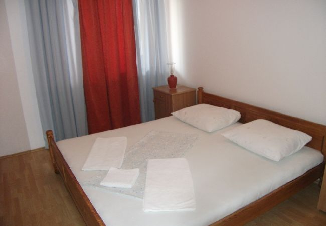 Apartamento en Lumbarda - Apartamento en Lumbarda con Seaview, Terraza, Acondicionador, Lavadora (876-2) Apartamento en Lumbarda - Apartamento en Lumbarda con Seaview, Terraza, Acondicionador, Lavadora (876-2)