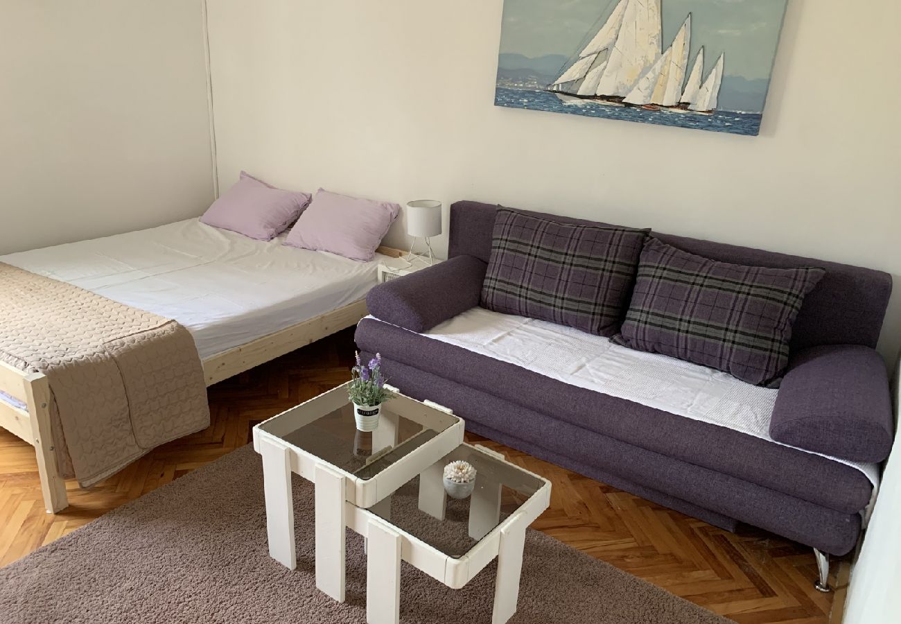 Apartamento en Bibinje - Apartamento en Bibinje con Terraza, Acondicionador, WIFI, Lavadora (877-1)