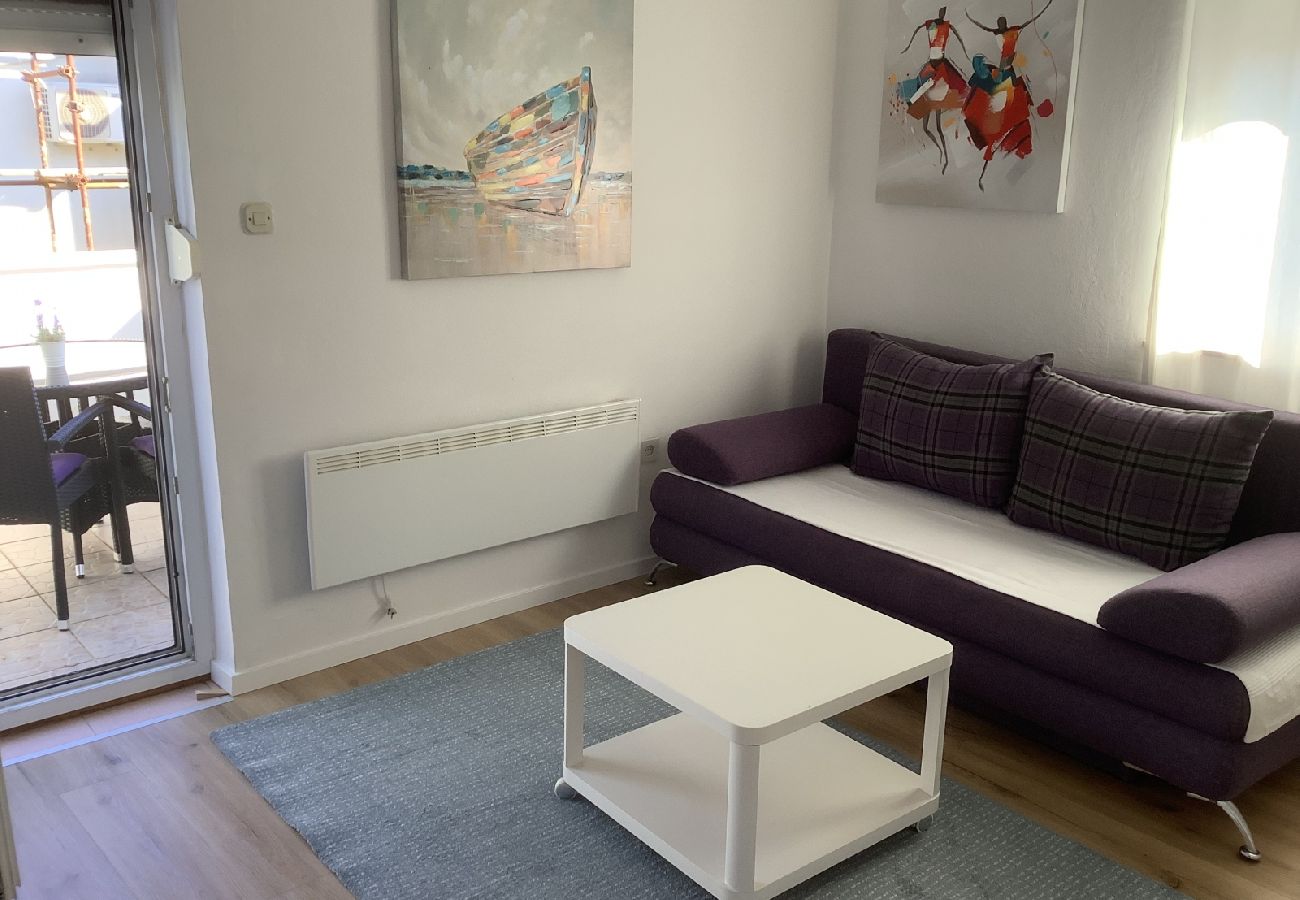 Apartamento en Bibinje - Apartamento en Bibinje con Terraza, Acondicionador, WIFI, Lavadora (877-2)