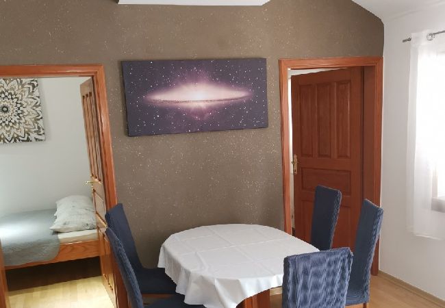 Apartamento en Privlaka - Apartamento en Privlaka con Balcón, Acondicionador, WIFI, Lavavajillas (878-1) Apartamento en Privlaka - Apartamento en Privlaka con Balcón, Acondicionador, WIFI, Lavavajillas (878-1)