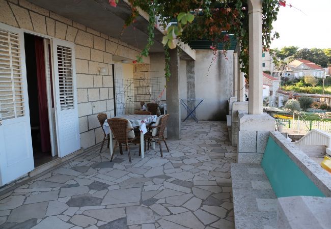 Apartamento en Lumbarda - Apartamento en Lumbarda con Seaview, Terraza, WIFI, Lavadora (869-2) Apartamento en Lumbarda - Apartamento en Lumbarda con Seaview, Terraza, WIFI, Lavadora (869-2)