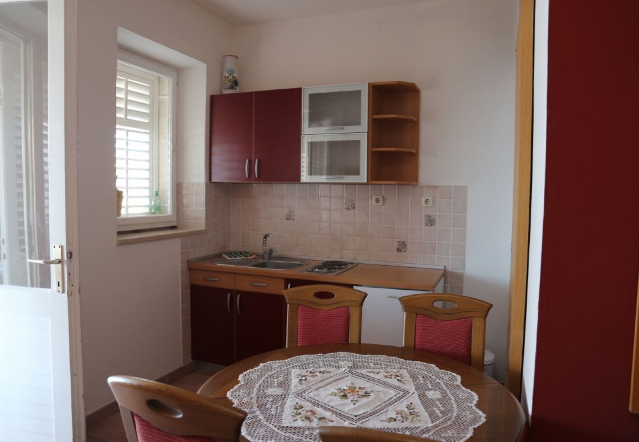 Apartamento en Lumbarda - Apartamento en Lumbarda con Seaview, Terraza, WIFI, Lavadora (869-2)