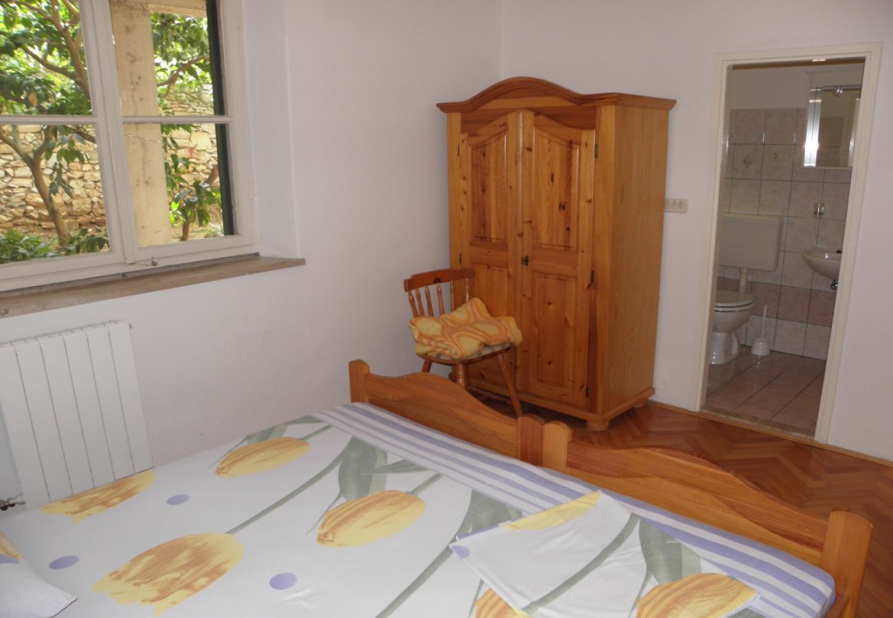 Apartamento en Lumbarda - Apartamento en Lumbarda con Seaview, Terraza, WIFI, Lavadora (869-2)