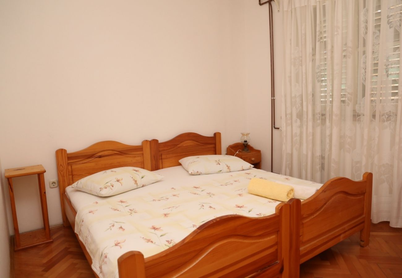 Apartamento en Lumbarda - Apartamento en Lumbarda con Seaview, Terraza, WIFI, Lavadora (869-2)