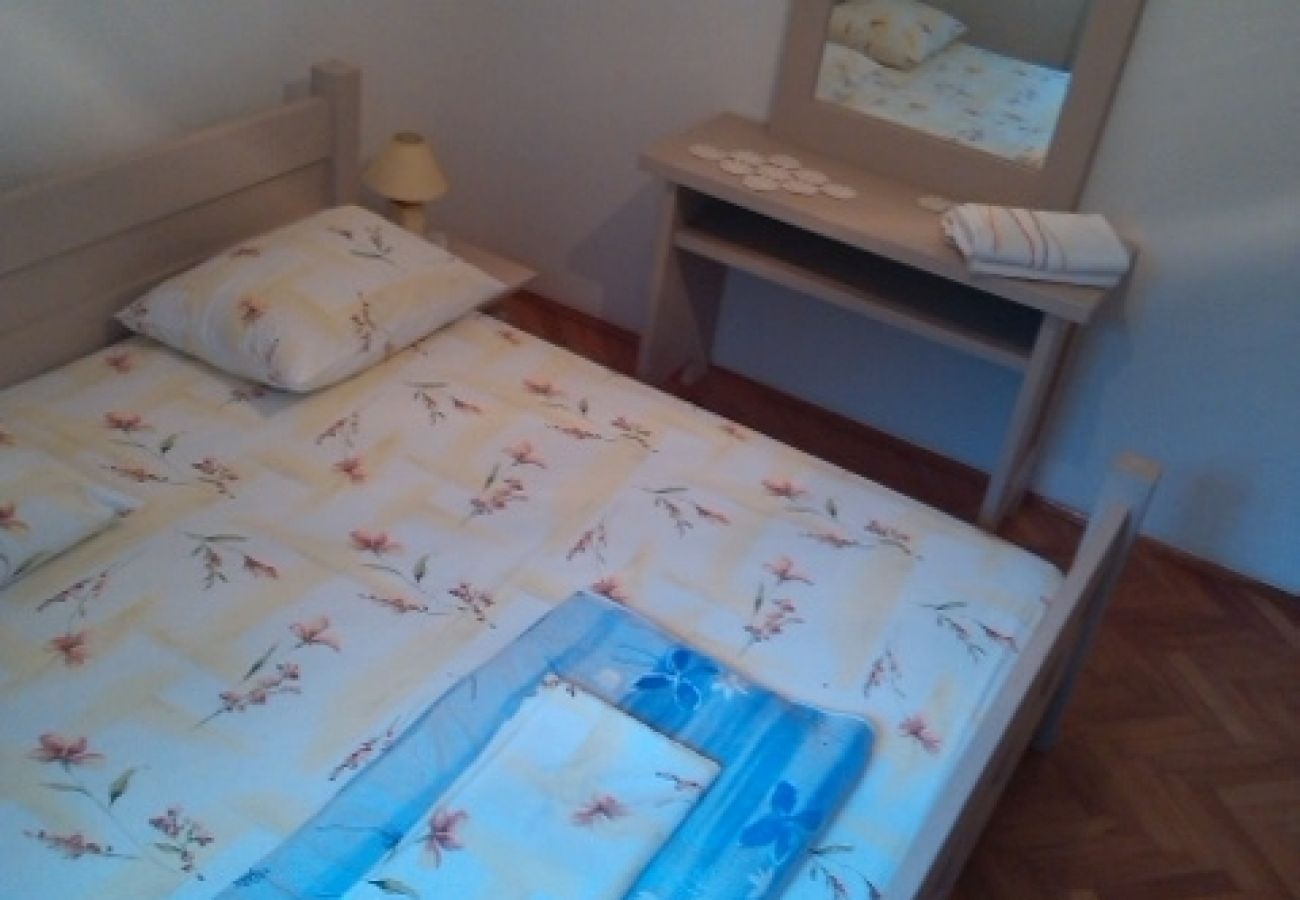 Apartamento en Lumbarda - Apartamento en Lumbarda con Seaview, Terraza, WIFI, Lavadora (869-3)