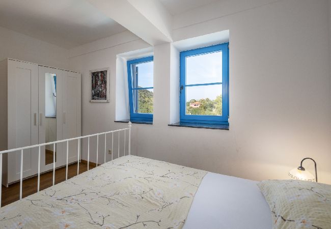 Casa en Supetarska Draga - Casa de vacaciones en Supetarska Draga con Seaview, Terraza, Acondicionador, WIFI (890-1) Casa en Supetarska Draga - Casa de vacaciones en Supetarska Draga con Seaview, Terraza, Acondicionador, WIFI (890-1)