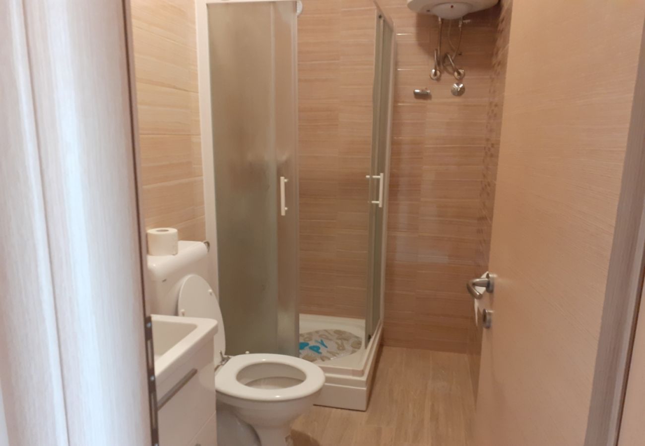 Apartamento en Lopar - Apartamento en Lopar con Balcón, Acondicionador, WIFI, Lavadora (696-6)