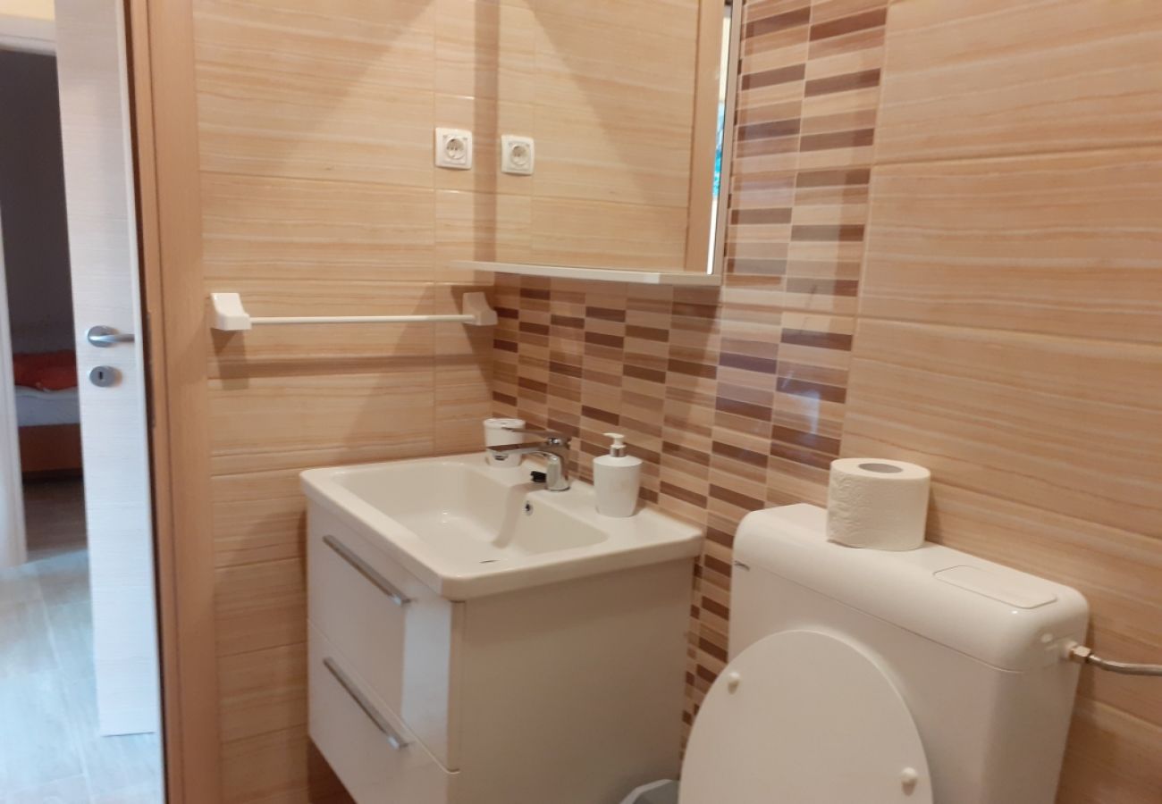 Apartamento en Lopar - Apartamento en Lopar con Balcón, Acondicionador, WIFI, Lavadora (696-6)