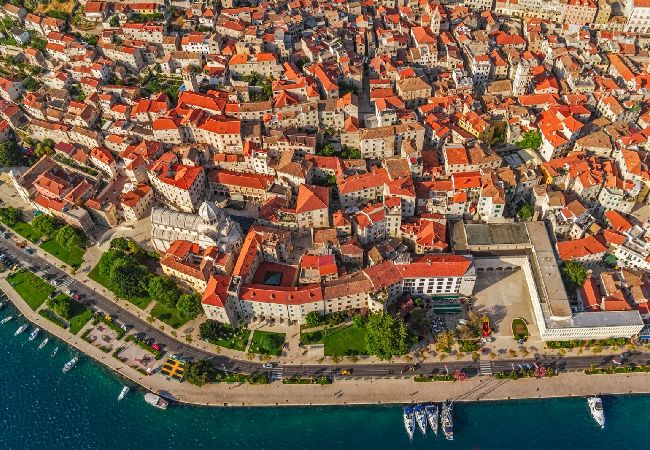 Apartamento en Grebaštica - Apartamento en Grebaštica con Seaview, Terraza, Acondicionador, WIFI (886-2) Apartamento en Grebaštica - Apartamento en Grebaštica con Seaview, Terraza, Acondicionador, WIFI (886-2)