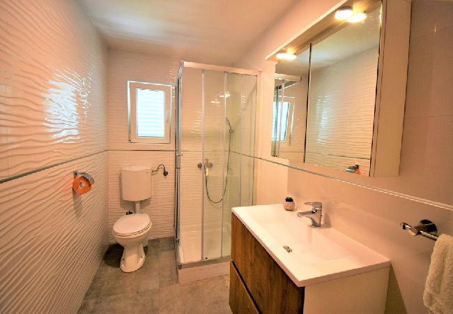 Apartamento en Lopar - Apartamento en Lopar con Seaview, Terraza, Acondicionador, WIFI (613-2) Apartamento en Lopar - Apartamento en Lopar con Seaview, Terraza, Acondicionador, WIFI (613-2)