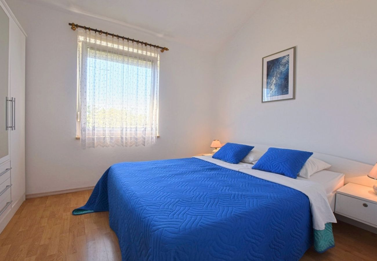 Apartamento en Porec - Apartamento en Poreč con Terraza, WIFI (819-3)