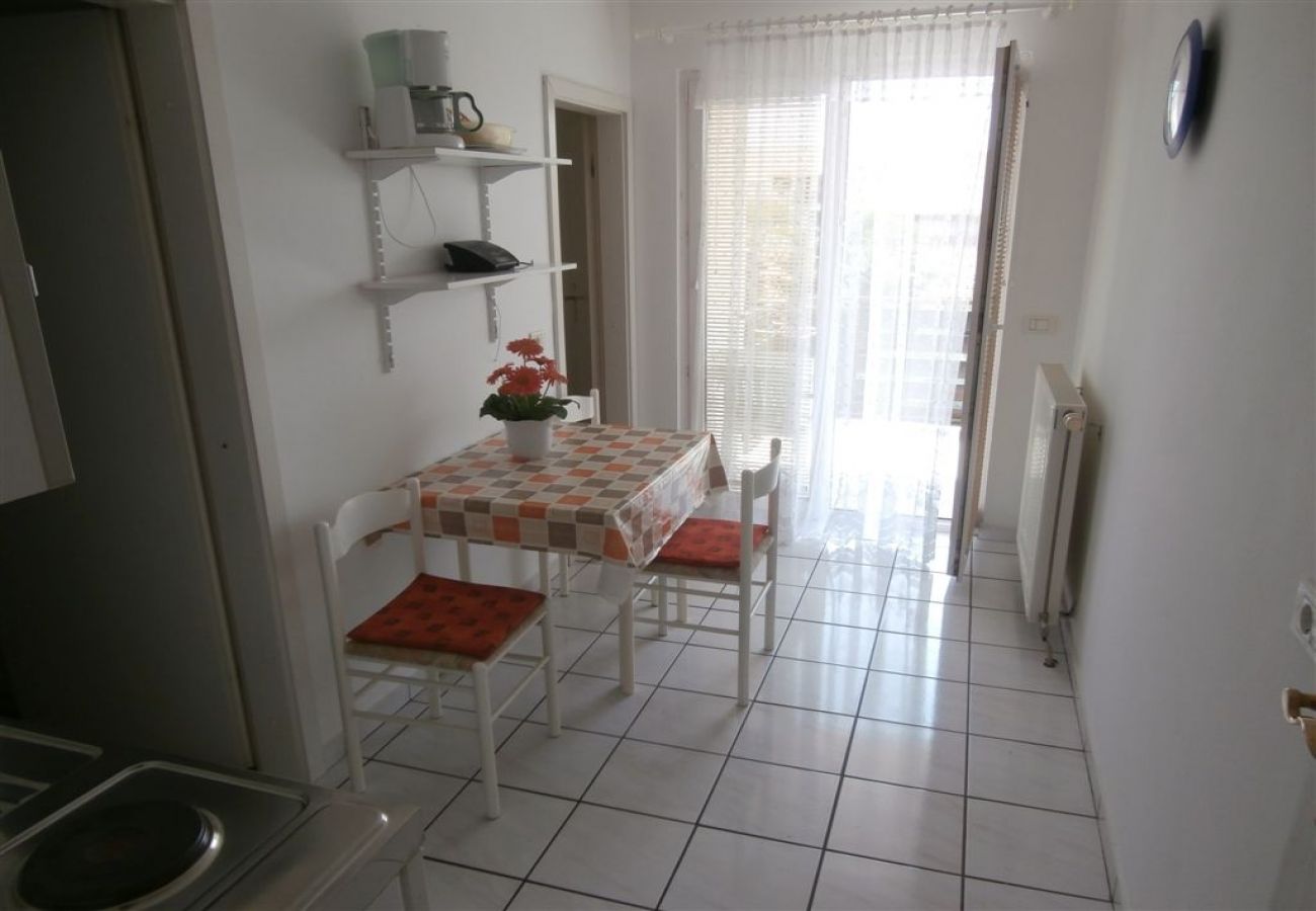 Apartamento en Porec - Apartamento en Poreč con Balcón, WIFI (819-4)