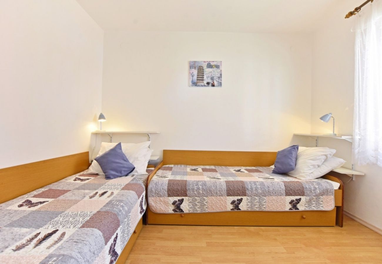 Apartamento en Porec - Apartamento en Poreč con Balcón, WIFI (819-4)