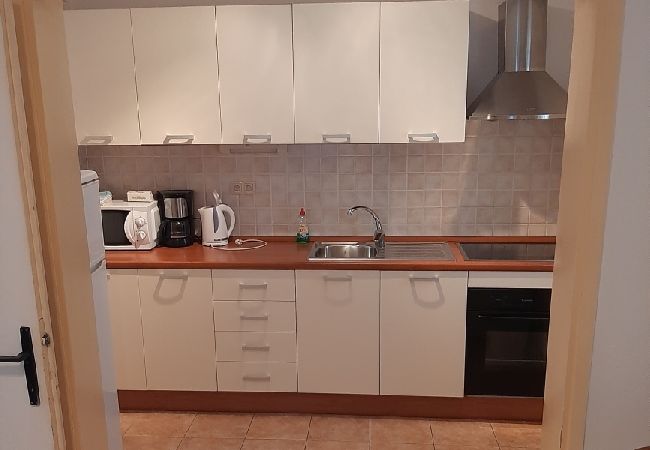 Apartamento en Vodice - Apartamento en Vodice con Seaview, Terraza, Acondicionador, WIFI (3335-3) Apartamento en Vodice - Apartamento en Vodice con Seaview, Terraza, Acondicionador, WIFI (3335-3)