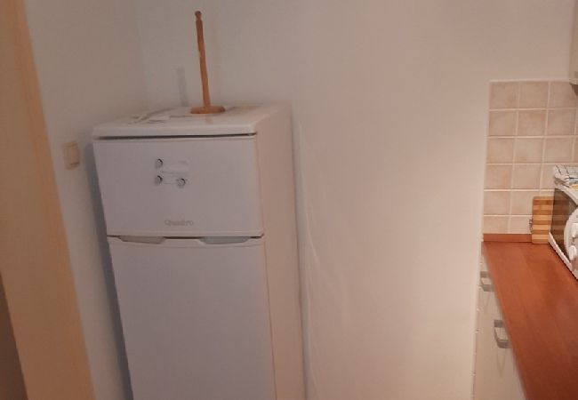 Apartamento en Vodice - Apartamento en Vodice con Seaview, Terraza, Acondicionador, WIFI (3335-3) Apartamento en Vodice - Apartamento en Vodice con Seaview, Terraza, Acondicionador, WIFI (3335-3)