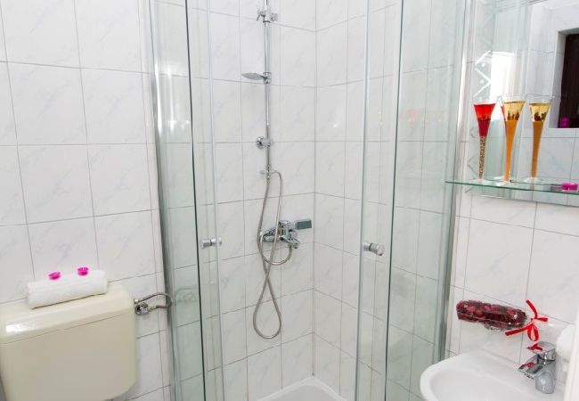 Apartamento en Pisak - Apartamento en Pisak con Seaview, Terraza, Acondicionador, WIFI (3340-5) Apartamento en Pisak - Apartamento en Pisak con Seaview, Terraza, Acondicionador, WIFI (3340-5)