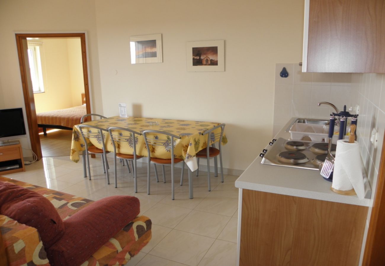 Apartamento en Premantura - Apartamento en Premantura con Terraza, Acondicionador, WIFI, Lavadora (3352-26)