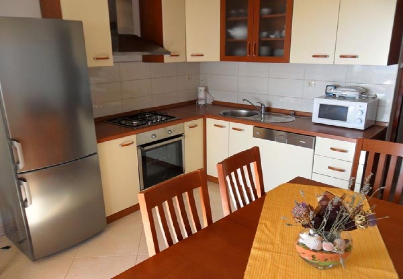 Apartamento en Sucuraj - Apartamento en Sućuraj con Seaview, Terraza, Acondicionador, WIFI (3354-1)