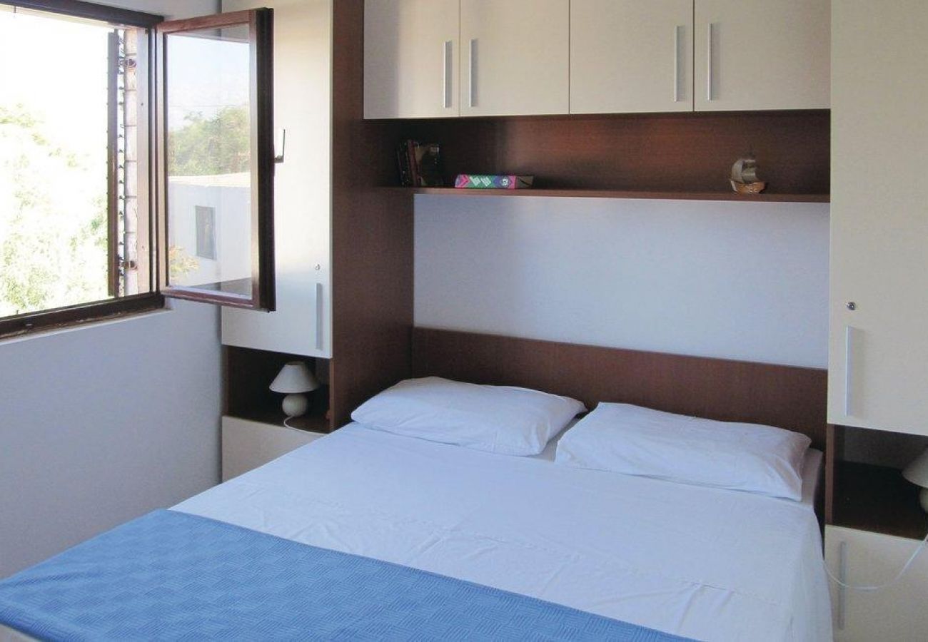 Apartamento en Sucuraj - Apartamento en Sućuraj con Seaview, Terraza, Acondicionador, WIFI (3354-1)