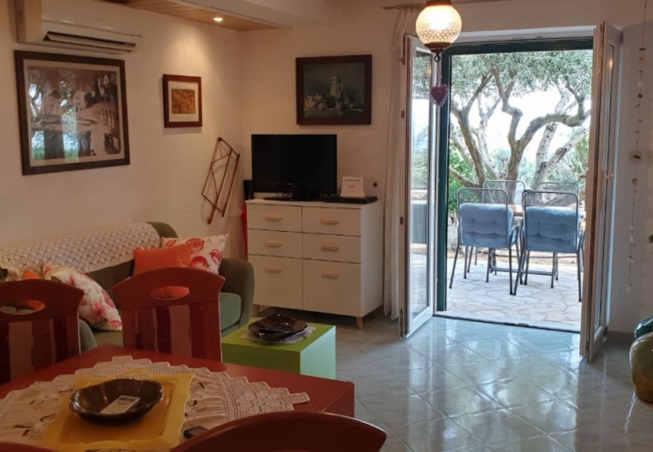 Casa en Bol - Casa Robinson en Bol con Seaview, Terraza, Acondicionador, WIFI (3414-1)