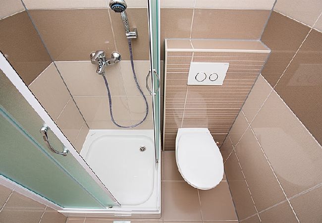 Apartamento en Duce - Apartamento en Duće con Seaview, Terraza, Acondicionador, WIFI (3423-3) Apartamento en Duce - Apartamento en Duće con Seaview, Terraza, Acondicionador, WIFI (3423-3)