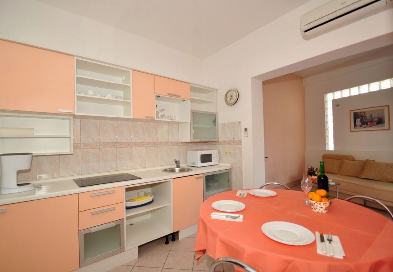 Apartamento en Duce - Apartamento en Duće con Seaview, Terraza, Acondicionador, WIFI (3425-3)