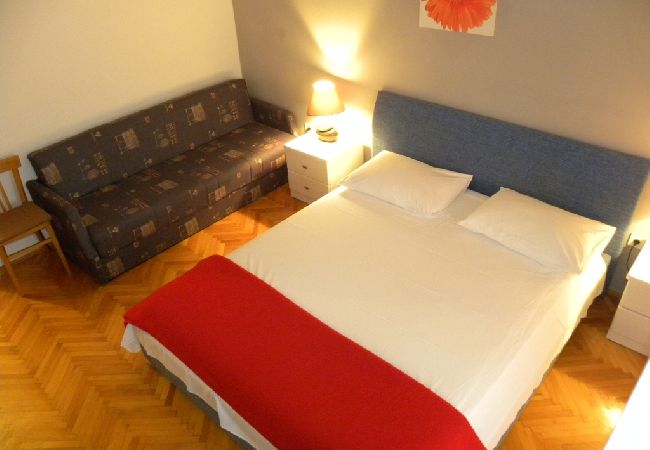 Apartamento en Pisak - Apartamento en Pisak con Seaview, Loggia, Acondicionador, WIFI (153-28) Apartamento en Pisak - Apartamento en Pisak con Seaview, Loggia, Acondicionador, WIFI (153-28)