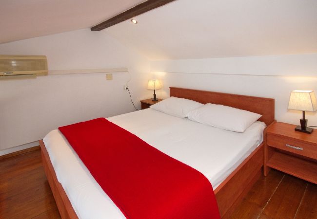 Apartamento en Pisak - Apartamento en Pisak con Seaview, Terraza, Acondicionador, WIFI (153-29) Apartamento en Pisak - Apartamento en Pisak con Seaview, Terraza, Acondicionador, WIFI (153-29)