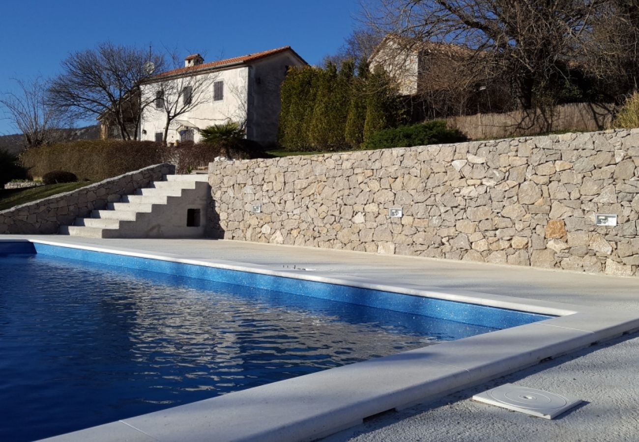 Casa en Roc - Casa de vacaciones en Roč con Terraza, Acondicionador, WIFI, Lavadora (3458-1)