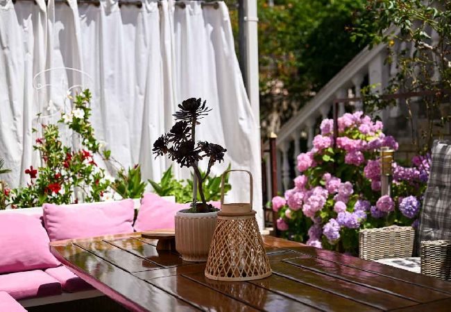 Apartamento en Trogir - Apartamento en Trogir con Seaview, Balcón, Acondicionador, WIFI (3459-1) Apartamento en Trogir - Apartamento en Trogir con Seaview, Balcón, Acondicionador, WIFI (3459-1)