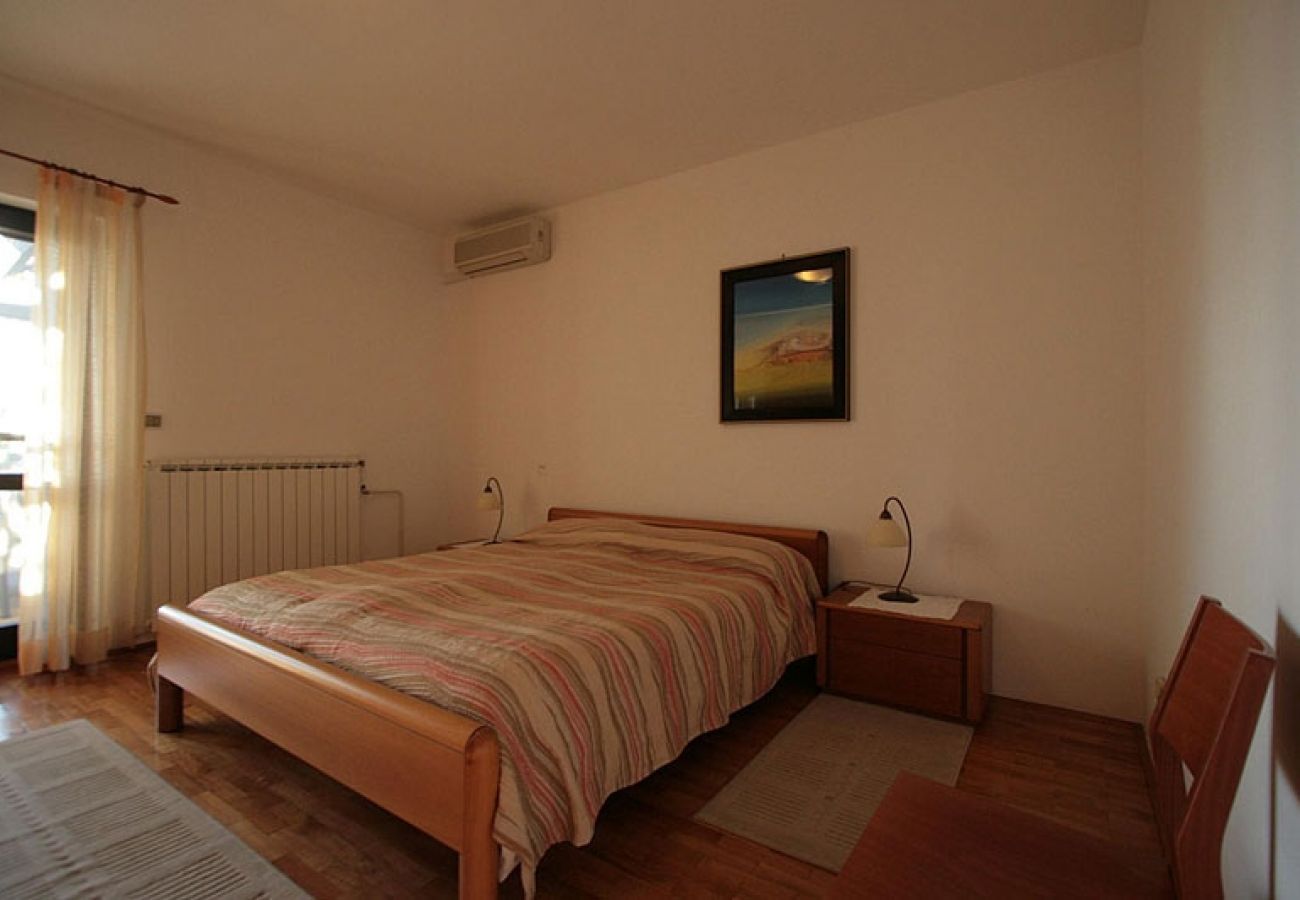 Apartamento en Rovinj - Apartamento en Rovinj con Terraza, Acondicionador, WIFI, Lavadora (3482-3)