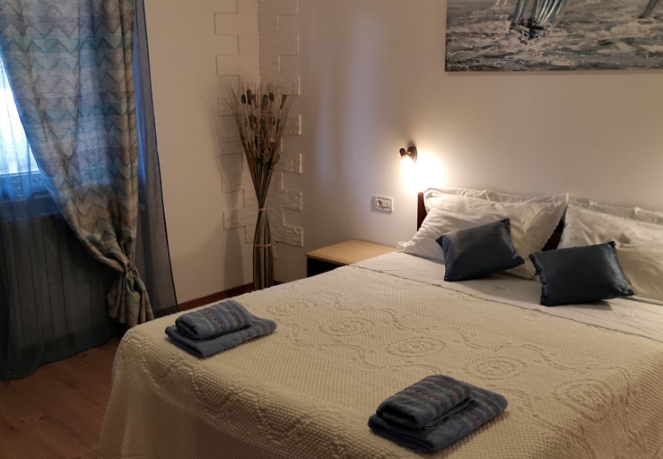 Apartamento en Rovinj - Apartamento en Rovinj con Terraza, Acondicionador, WIFI (3483-4)