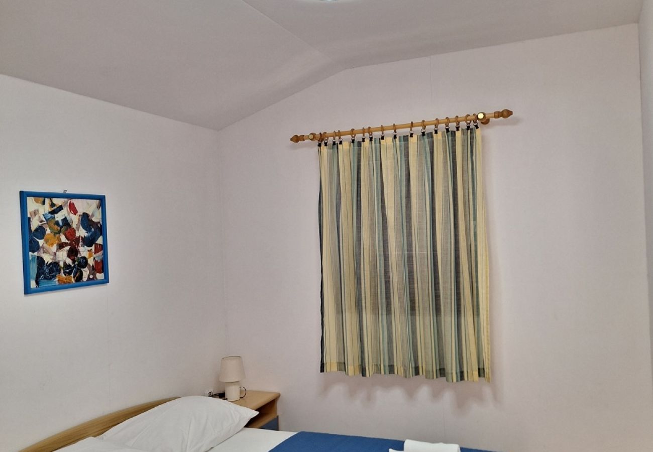 Apartamento en Baška - Apartamento en Baška con Seaview, Terraza, Acondicionador, WIFI (3494-6)