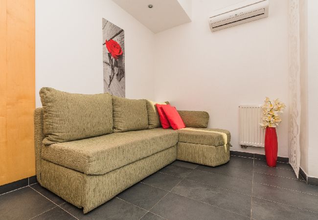 Apartamento en Crikvenica - Apartamento en Crikvenica con Seaview, Balcón, Acondicionador, WIFI (3492-9) Apartamento en Crikvenica - Apartamento en Crikvenica con Seaview, Balcón, Acondicionador, WIFI (3492-9)
