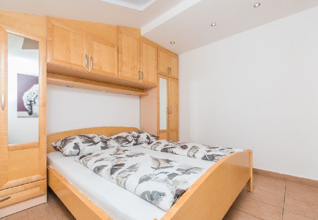 Apartamento en Crikvenica - Apartamento en Crikvenica con Seaview, Balcón, Acondicionador, WIFI (3492-9) Apartamento en Crikvenica - Apartamento en Crikvenica con Seaview, Balcón, Acondicionador, WIFI (3492-9)