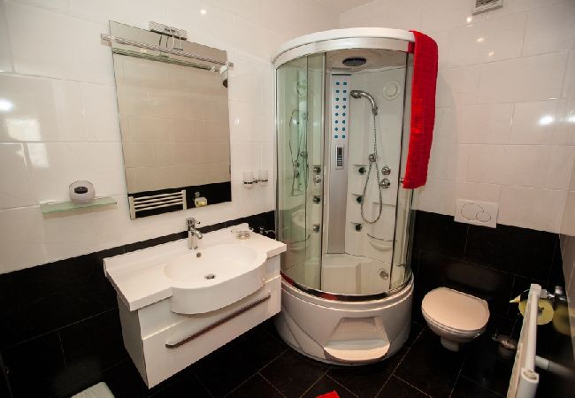 Apartamento en Crikvenica - Apartamento en Crikvenica con Seaview, Terraza, Acondicionador, WIFI (3492-10) Apartamento en Crikvenica - Apartamento en Crikvenica con Seaview, Terraza, Acondicionador, WIFI (3492-10)