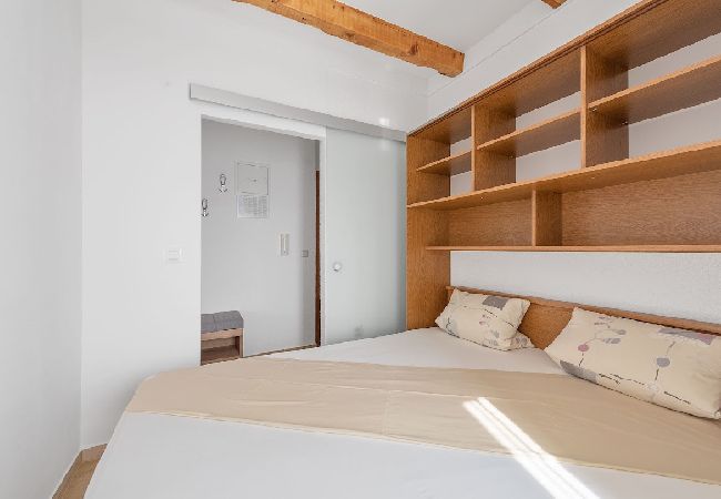 Apartamento en Sukošan - Apartamento en Sukošan con Seaview, Terraza, Acondicionador, WIFI (3495-5) Apartamento en Sukošan - Apartamento en Sukošan con Seaview, Terraza, Acondicionador, WIFI (3495-5)