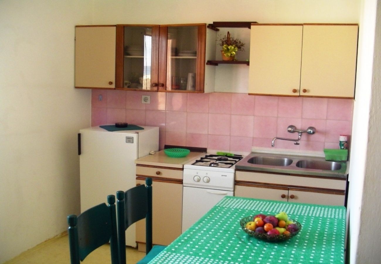 Apartamento en Pakoštane - Apartamento en Pakoštane con Seaview, Balcón, Acondicionador, WIFI (3539-1)