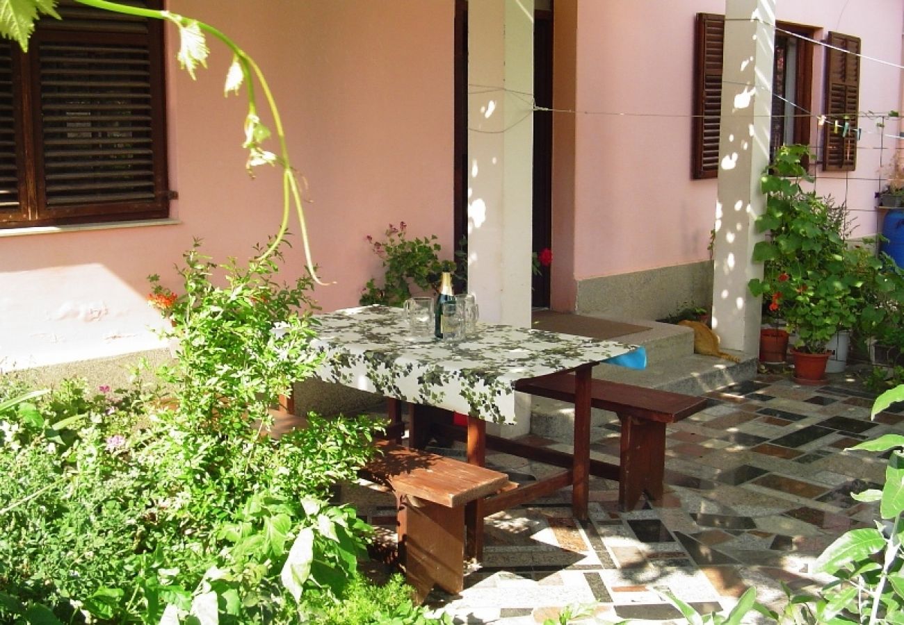 Apartamento en Pakoštane - Apartamento en Pakoštane con Terraza, WIFI (3539-3)